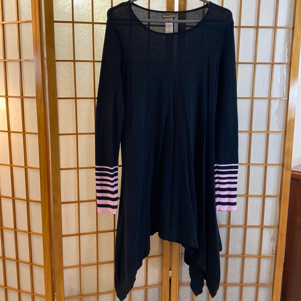 Tunic- Tommy Bahama black and  pink